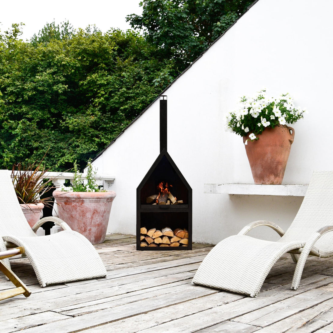 Ivyline Henley Fireplace - Premium Garden
